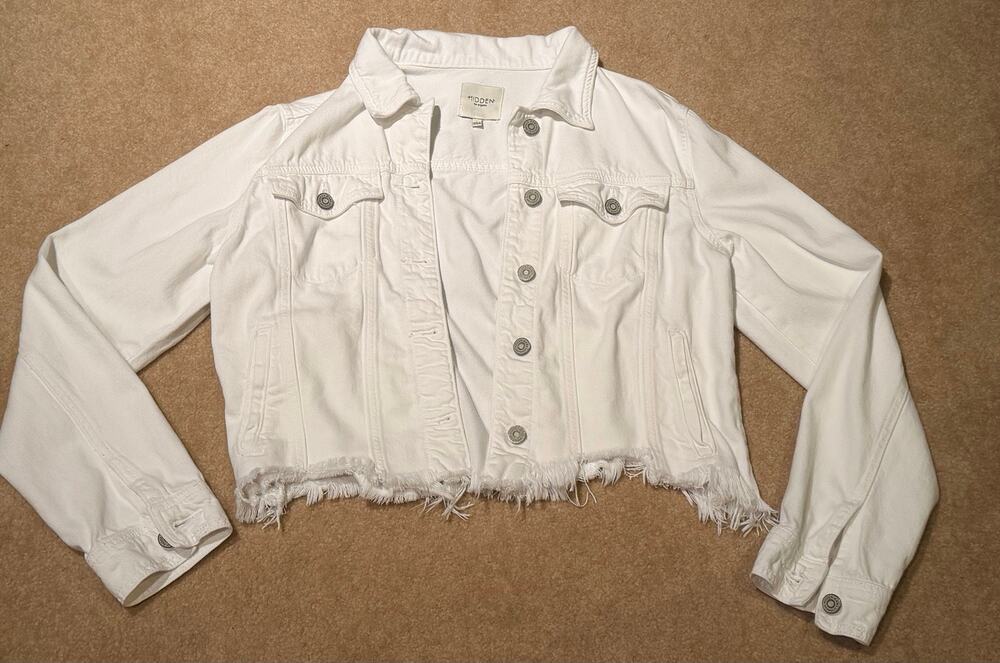 Hidden Los Angeles Women White Raw Hem Distressed Cropped Denim Jacket Size L